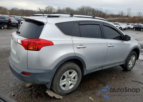 2015 Toyota Rav4 Le из США, поврежденный, VIN JTMBFREV6FJ036455